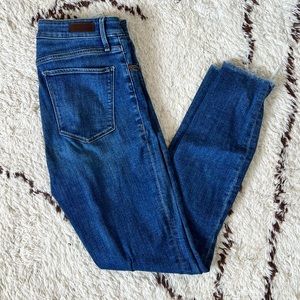 Abercrombie Cropped Jean
